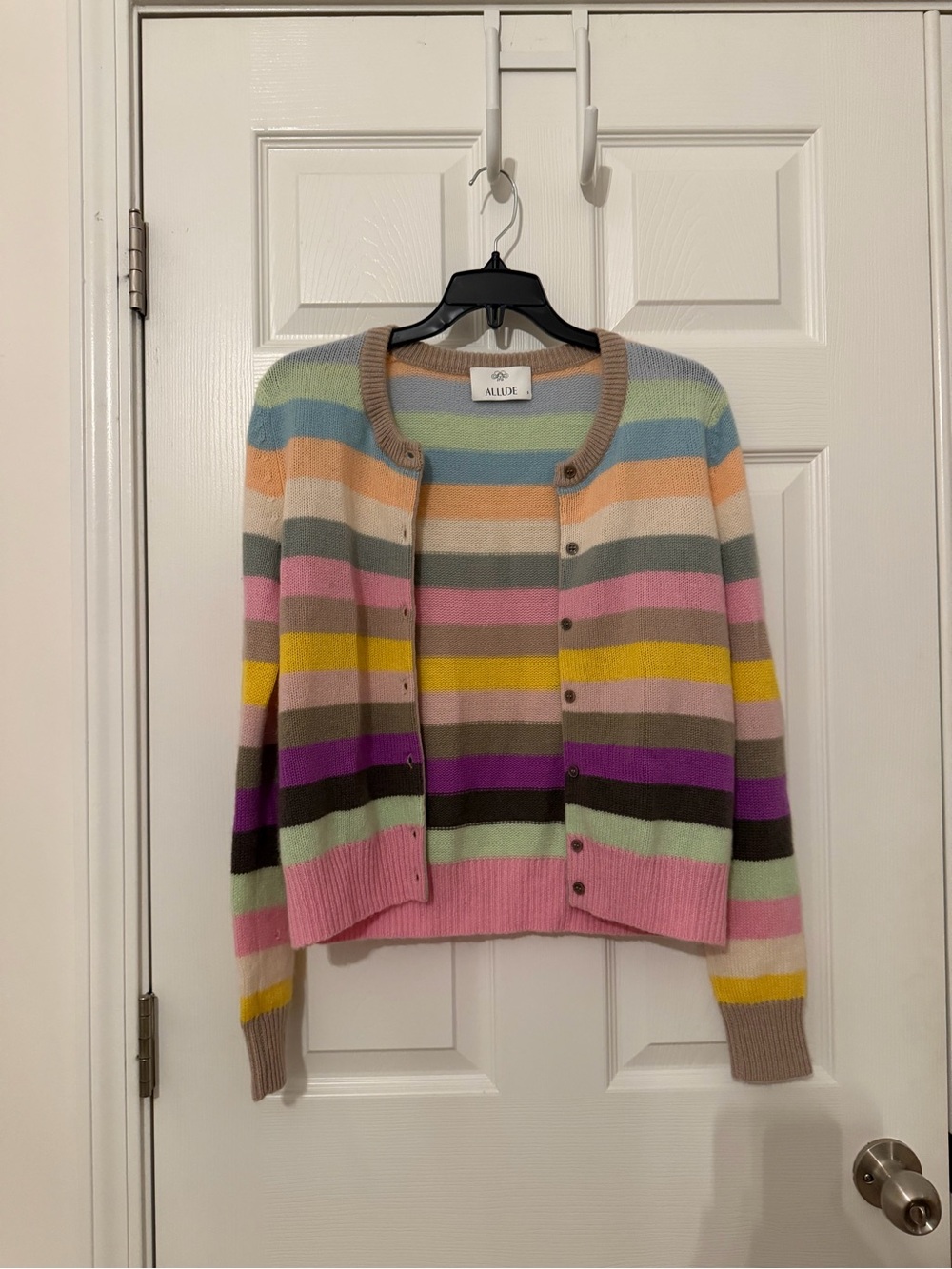 Allude 100% cashmere cardigan